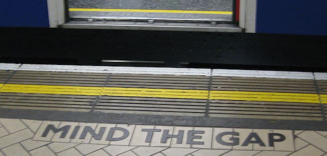 Mind The Gap Victoria Station